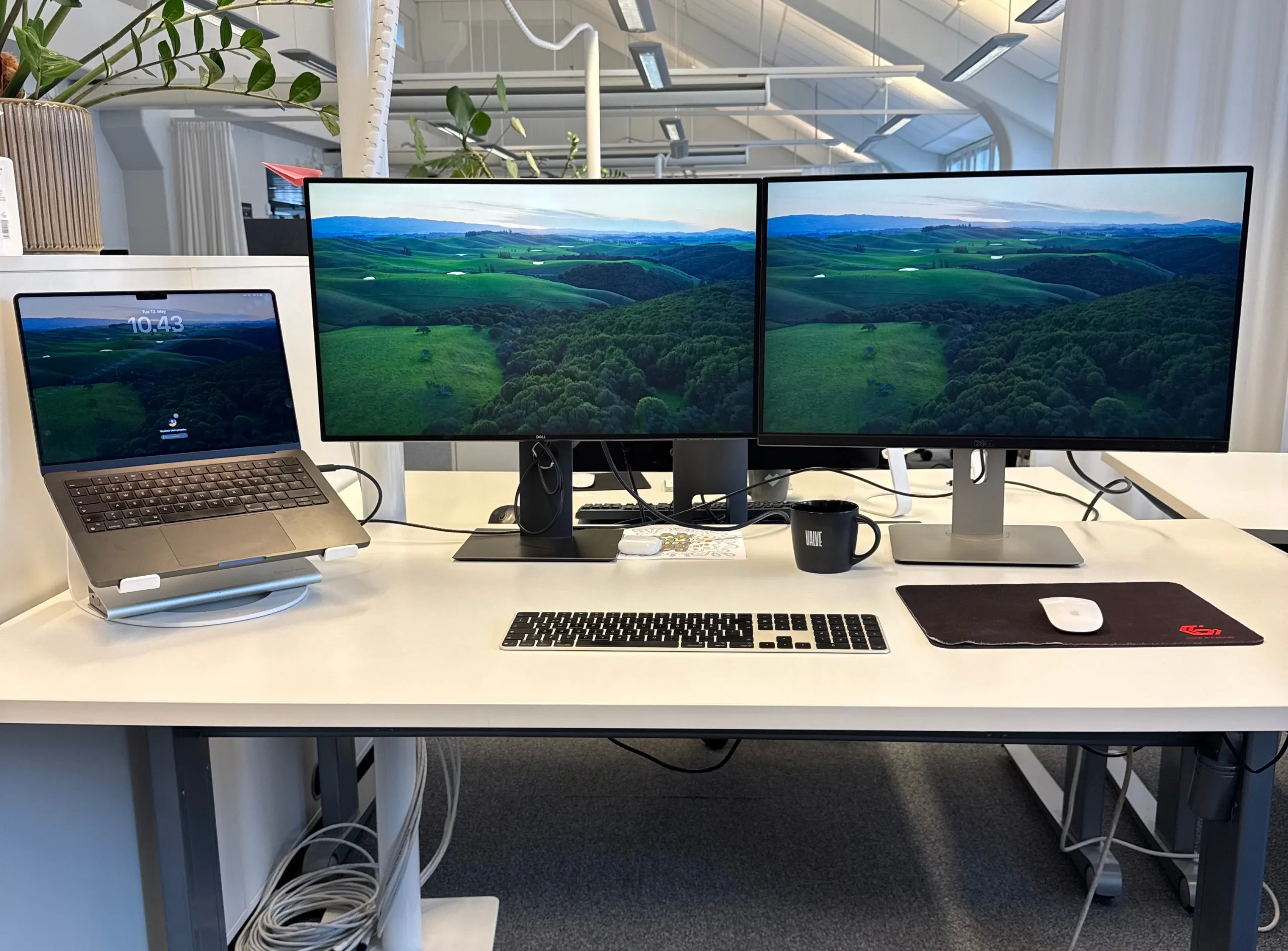 Volodymyr’s Desk